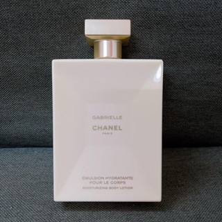 CHANEL GABRIELLE BODY LOTION ▪️ 200ML ▪️ INBOX  ▪️ ส่งฟรี  1900.-CHANEL GABRIELLE BODY LOTION ▪️ 200ML ▪️ INBOX  ▪️ ส่งฟ