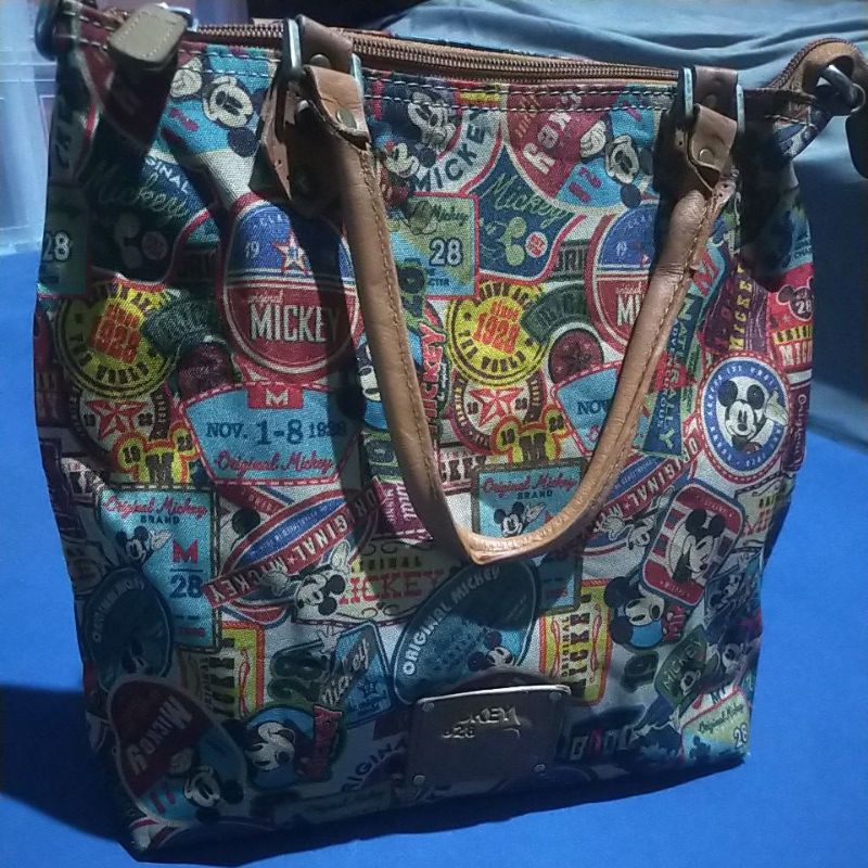 กระเป๋าถือ Vintage mickey mouse bag