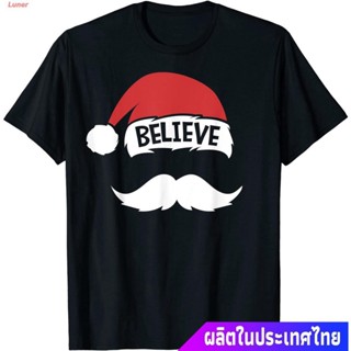 เสื้อยืดโอเวอร์ไซส์ เสื้อยืดยอดนิยม Believe Quote On Santa Hat Mustache Family Reunion Christmas T-Shirt Sports T-s