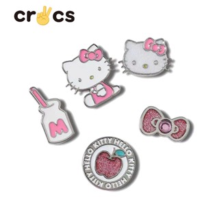 Crocs jibbitz charms หัวเข็มขัดโลหะ คุณภาพสูง รูปรองเท้าคิตตี้ ดอกไม้ เครื่องประดับแฟชั่น DIY สําหรับตกแต่ง Crocs
