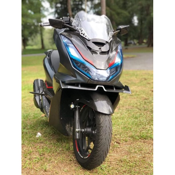 pcx160 สติ๊กเกอร์ คิ้วหน้า กันรอย แต่งเติมให้รถมีมิติ