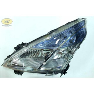 ไฟหน้า นิสสัน เทียน่า J32 09-10 โฉมแรก (รุ่นหลอดไฟฮาโลเจน) / Nissan Teana J32 09-10 (ราคาต่อข้าง)