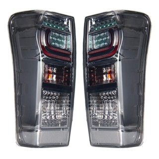 พร้อมส่ง *  * ไฟท้าย เกือกม้า ชุดไฟท้าย LED ISUZU ดีแม็กซ์ D-MAX สี รมด tail light isuzu d max T4