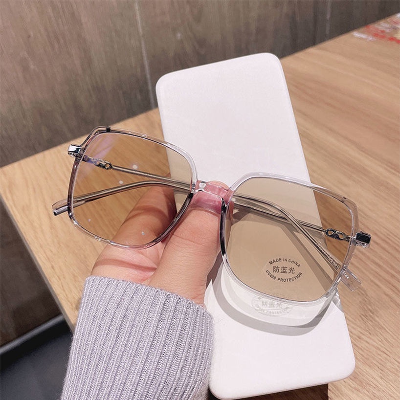 Tr90 สายตาสั้น แว่นตาสายตาสั้น (0 ถึง 600) + เลนส์อัตโนมัติ + เปลี่ยนสีในแสงแดด 4 สี เลนส์แว่นตาแฟชั่น แว่นตา w