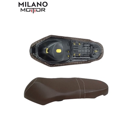 เบาะมอเตอร์ไซค์ เบาะ SCOOPY I น้ำตามเข้ม Club12 ปี 2017-2019 motorcycle-seats T7