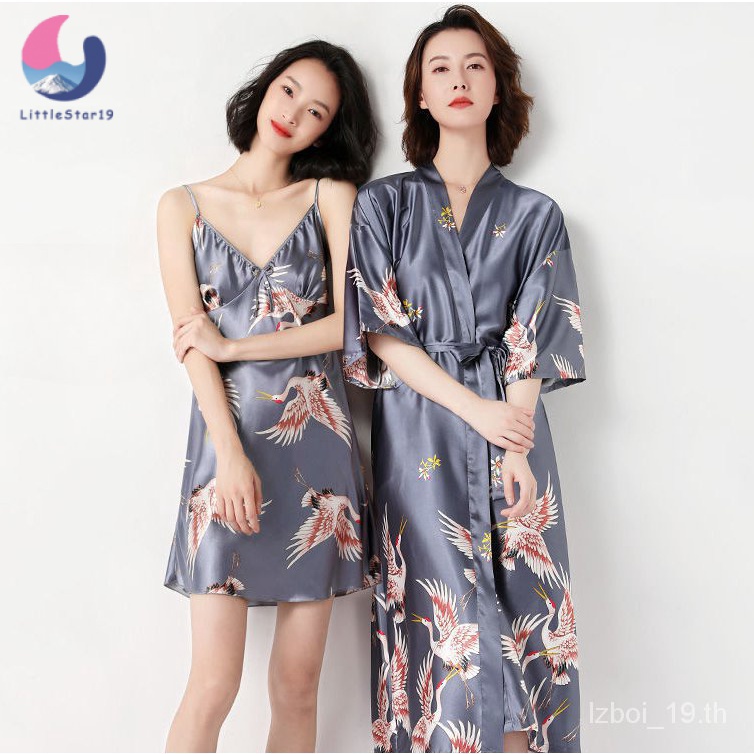 ชุดนอนไม่ได้นอน ชุดคลุม แบบผ้าซาตินนุ่มสายเดี่ยว Women's pajamas 【LittleStar19】
