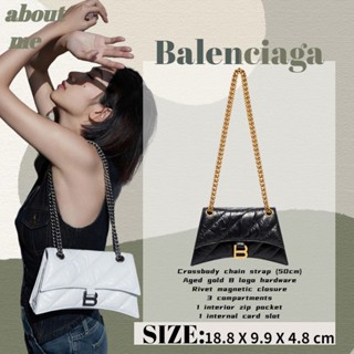 บาเลนซิเอก้า Balenciaga CRUSH Small Quilted Chain Belt Bag กระเป๋าสะพายข้างผู้หญิง