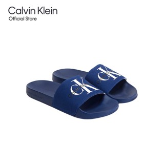 Calvin Klein รองเท้าแตะแบบสวมผู้ชาย SS23 รุ่น YM00061 C7I ทรง SLIDE - สีกรมท่า