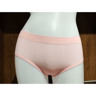 Wacoal Oh my nudes Panty กางเกงในวาโก้แบบ Bikini ไร้ตะเข็บ รุ่น WU2906 ใส่สบายเหมือนไม่ได้ใส่