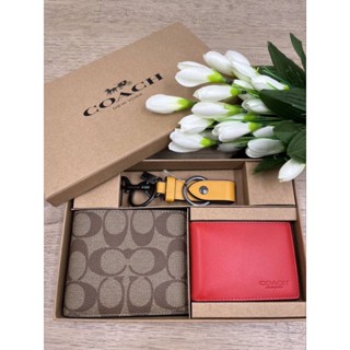 ♥️กระเป๋าสตางค์ชาย มีครบset BOXED 3 IN 1 WALLET GIFT SET IN COLORBLOCK SIGNATURE CANVAS