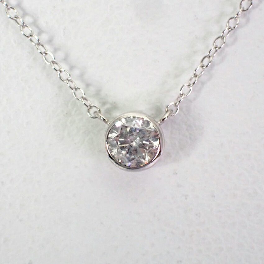 [ใหม่] สร้อยคอ จี้เพชรสวีคลิน Pt900 Sv925 0.18Ct [F2-8]
