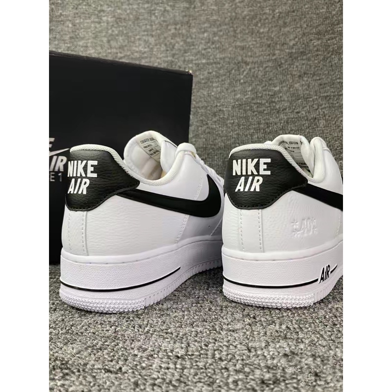รองเท้าผ้าใบ nike❁☄❉(ของแท้ 100 %)Nike Air Force 1 Low SE"Black White"