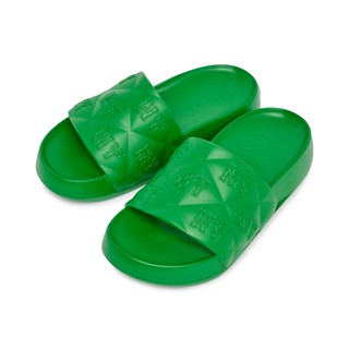 MLB รองเท้าแตะแบบสวม Unisex CHUNKY BOUNCER SLIDE รุ่น 3ALPFBS33 50GND - สีเขียวเข้ม