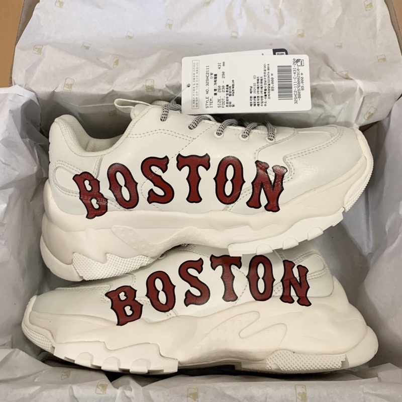 ✎[บวก0.5-1] รองเท้าผ้าใบ เกาหลี  MLB BIG BALL CHUNKY สีขาว logo BOSTON