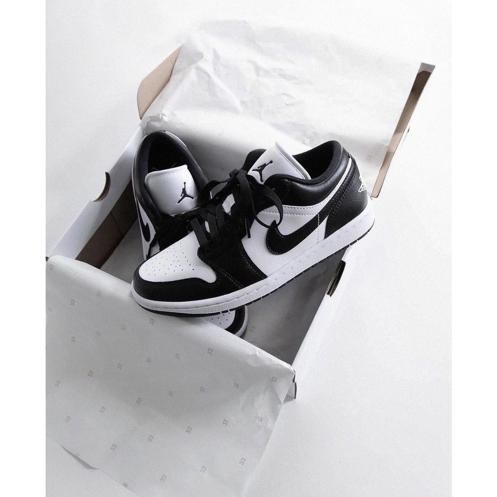 (พร้อมส่ง ของแท้ 100%) 🤍 Nike air jordan 1 low panda ในที่สุดดดโมเดลจอร์แดนก็มีสีขาวดำค่