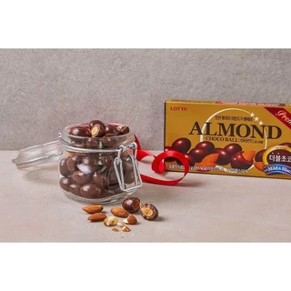 ขนมอัลมอนด์เคลือบช็อคโกแลต จากเกาหลี lotte almond choco ball 46g