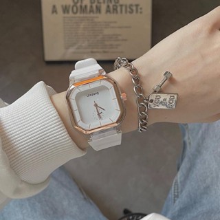 Ulzzang New Fashion Trendy Retro Style Square Analog Ladies Watch