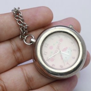 นาฬิกา Vintage มือสองญี่ปุ่น Pocket Watch นาฬิกาพกHello KittyระบบQUARTZทรงกลม กรอบเงิน หน้าปัดการ์ตูน หน้าปัด 39มม