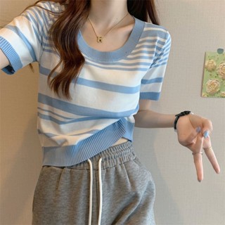 ใหม่ เสื้อยืดถัก แขนสั้น ลายทาง สีฟ้า สําหรับผู้หญิง มีหลายสี