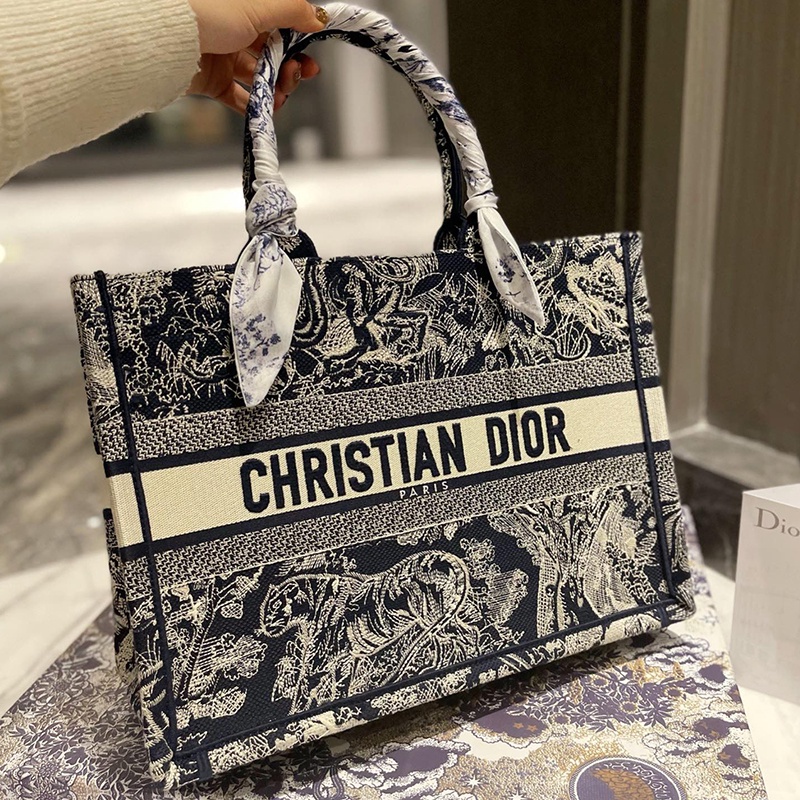 (with Box) Dior BOOK TOTE Navy Blue Tiger Embroidery Women's Fashion Shopping Bag （Send Silk Scarves）