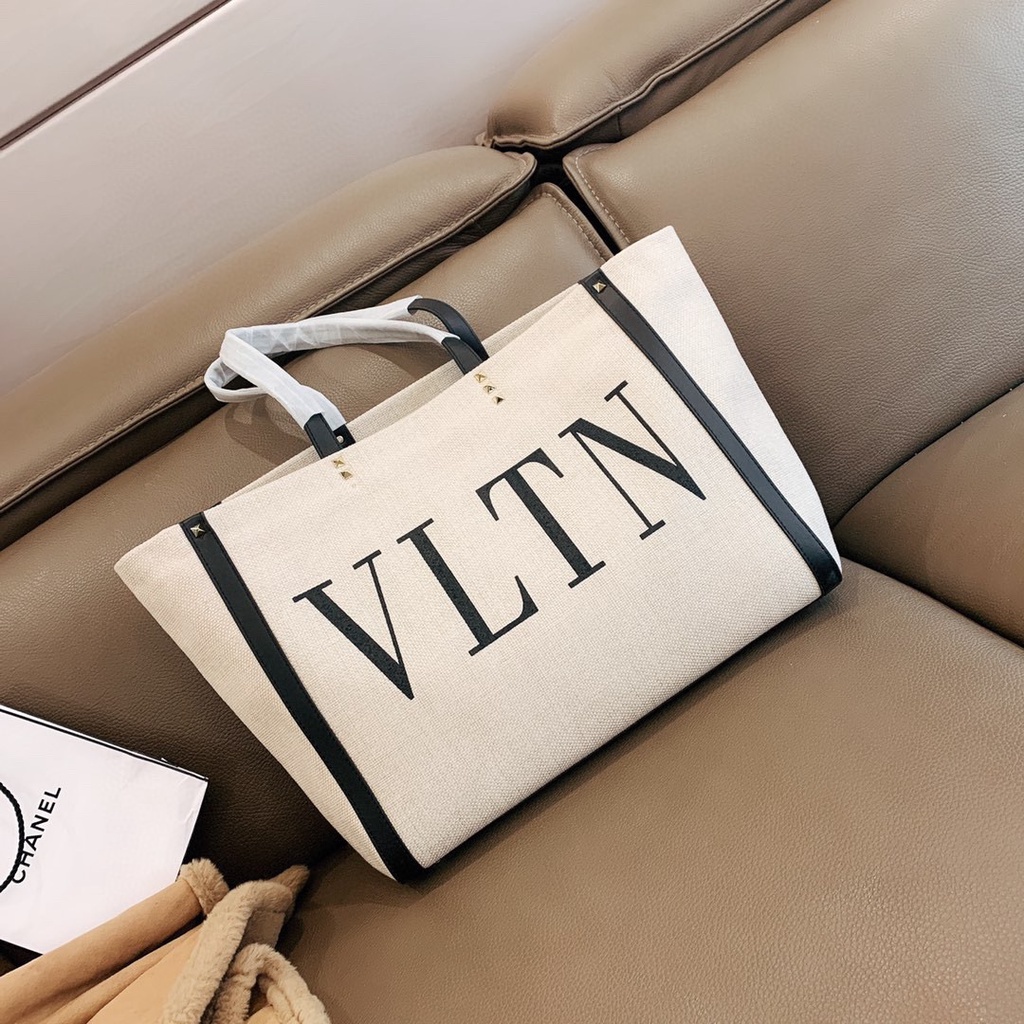 Valentino Tote Bags กระเป๋าผ้าแคนวาสแฟชั่นกระเป๋าสะพาย