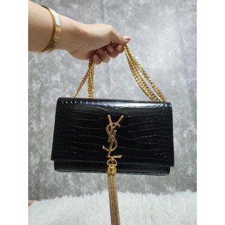 Ysl​ Saint laurent กระเป๋าหนังแท้