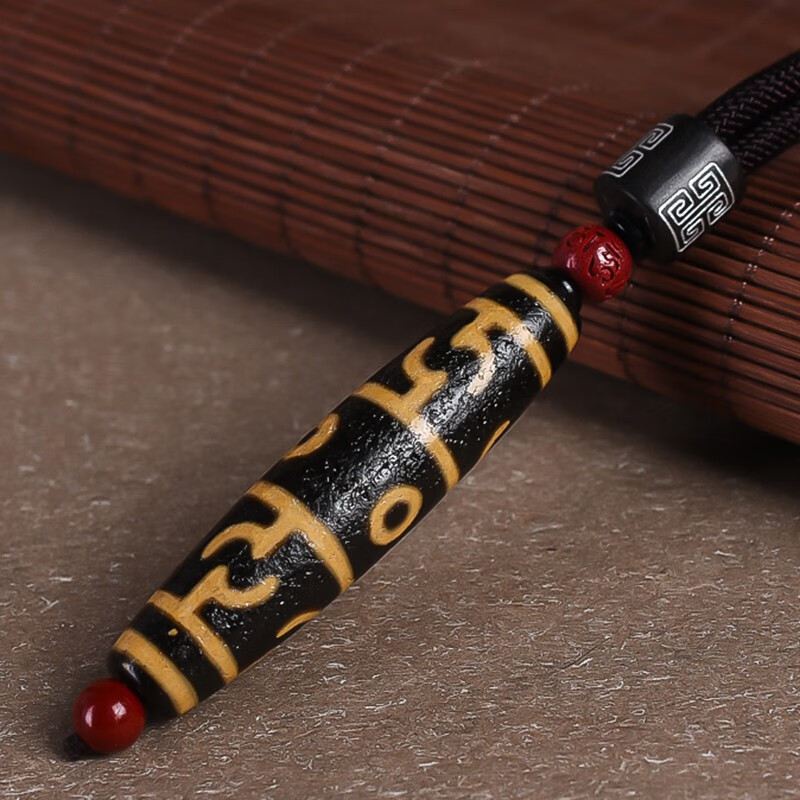 ซีซี True Tibetan Lotus Master Three Realms, จี้ Dzi สามตา, จี้สร้อยคอ Dzi เก้าตาแบบเดียวกับดาว T3IP