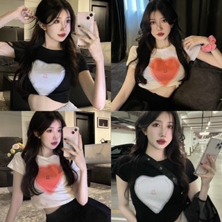 FK🍒พร้อมส่ง🍒 ยืดครอปแขนสั้น สกรีนอกหัวใจ ผ้ายืด