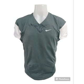 เสื้อยืดกีฬารักบี้ฟุตบอลแบรนด์ NIKE Size M มือ2