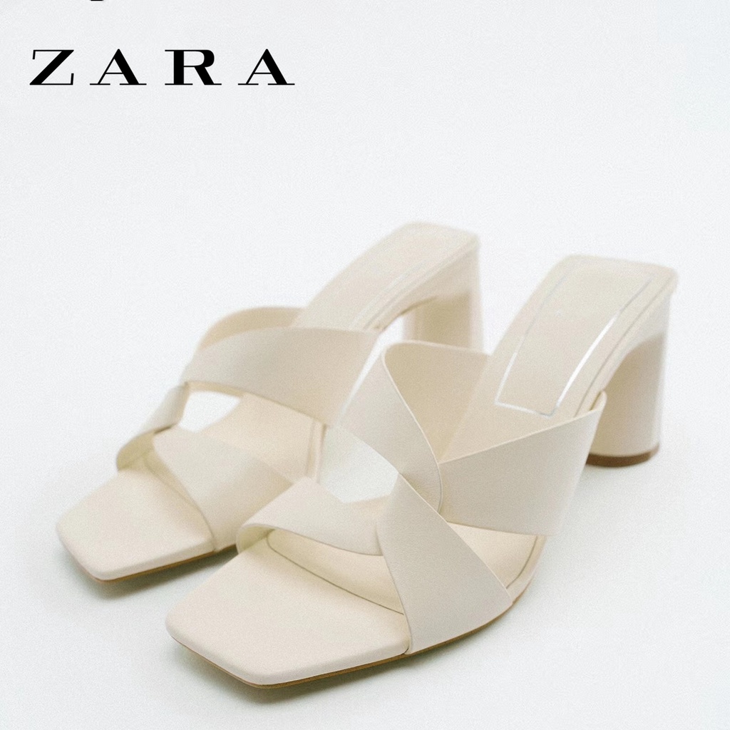 Zara ฤดูใบไม้ร่วงใหม่สีดําสี่เหลี่ยมนิ้วเท้าเปิดนิ้วเท้าทุกการแข่งขันทุกวันสไตล์ลําลองก้อนส้นสูงหนังวัวรองเท้าแตะแฟชั่น