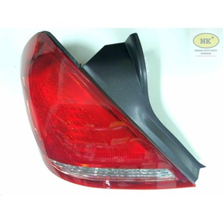 ไฟท้าย นิสสัน เทียน่า J31 04-05 โฉมแรก / Nissan Teana 04-05 (ราคาต่อข้าง)