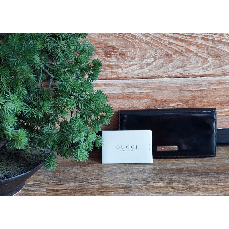 Gucci กระเป๋าสตางค์ใบยาวมือสอง
