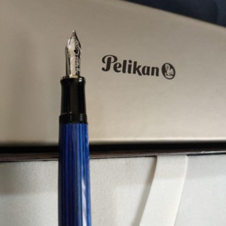 【Direct from Japan】 An eternal classic that the world loves [New/Unused] Pelican Fountain Pen M Blue