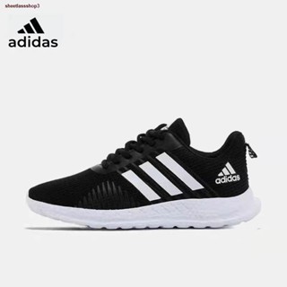 จัดส่งจากประเทศไทย❈◊sheetlassshop3【บางกอกสปอต】แท้Adidas ดั้งเดิม ของแท้ 💯% พร้อมส่ง ADlDAS แถบดำป้ายทอง /รองเท้ากีฬาสบา