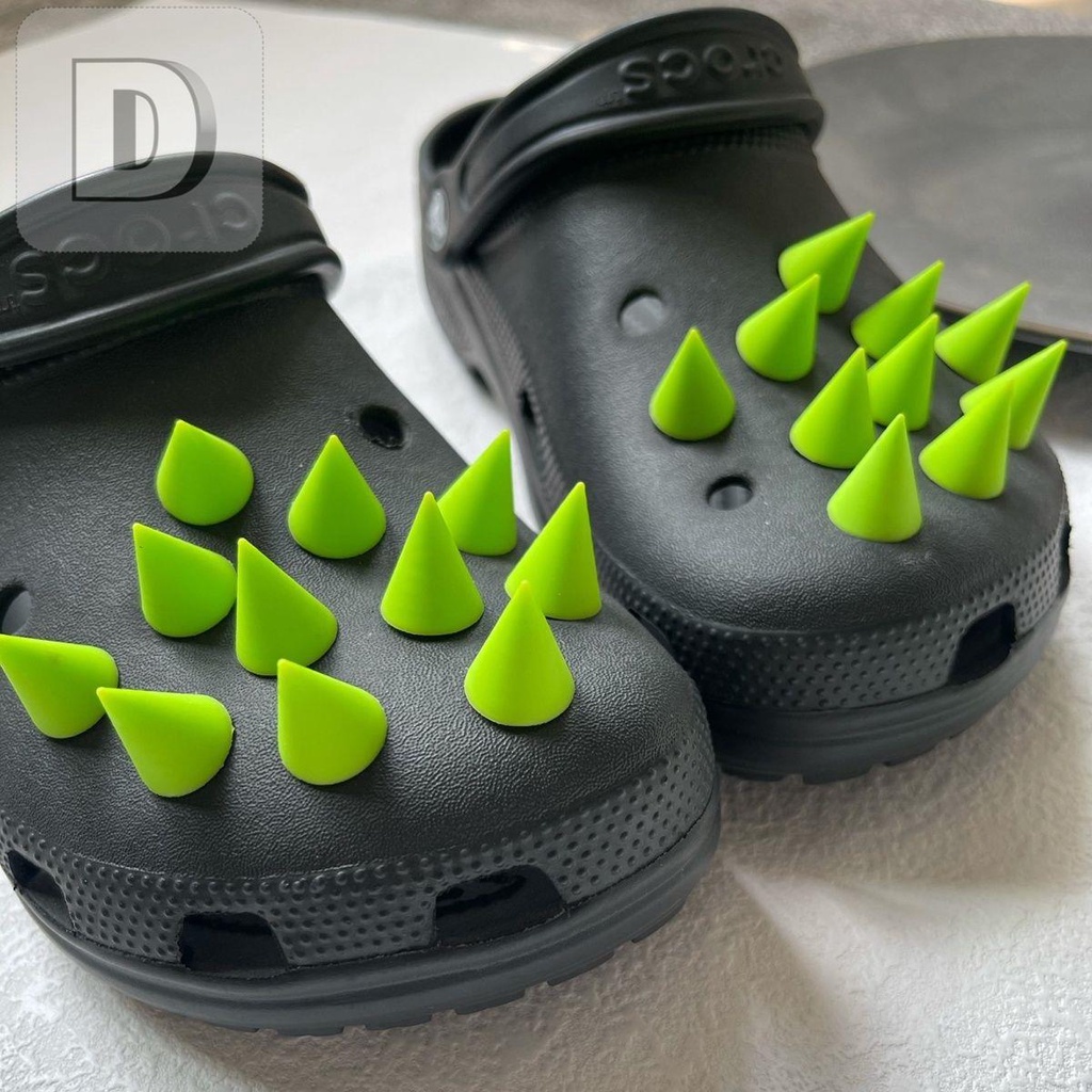 🔥จิ๊บบิทหนามสีเขียว จิ๊บบิทพลาสติกPVC ติดรองเท้าcrocs แบบDIY