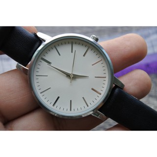 นาฬิกา Vintage มือสองญี่ปุ่น H&amp;M ระบบ QUARTZ ผู้หญิง ทรงกลม กรอบเงิน หน้าขาว หน้าปัด 40มม