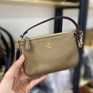 🥰💖พร้อมส่งกระเป๋า NEW COACH Norita 15 สีGold/Metallic Pyrite6" (L)สีทอง เมทาลิค