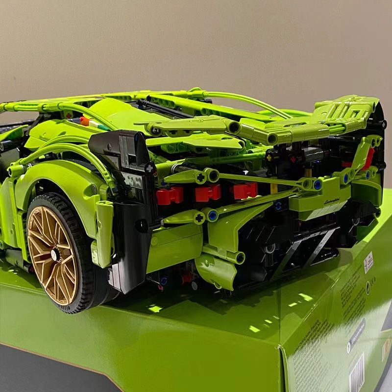 ขายใหญ่ ประกอบ Lamborghini รถสปอร์ตสุดเท่ที่เข้ากันได้กับ Lego building block model car ของขวัญของเล่นเพื่อการศึกษา