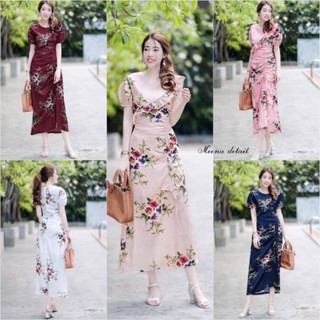 Maxi dress ลายดอกกุหลาบ ดีเทลแต่งผ้าระบายด้านหน้า มีโบว์ผูกรูดๆที่กระโปรงด้านหน้า  ใส่ได้ 2 แบบ