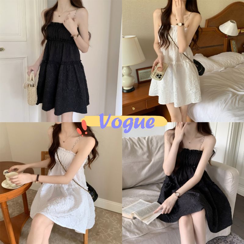 Vogue🌟พร้อมส่ง🌟 มินิเดรสไหมพรม ทรงเจ้าหญิง ลายลูกไม้ (60145) -C