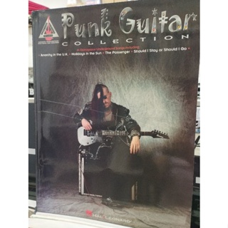 PUNK GUITAR COLLECTION - GUTAR TAB073999606270/ลดพิเศษตำนิปกหน้ามีรอยหย่นพลาสติกตามภาพ