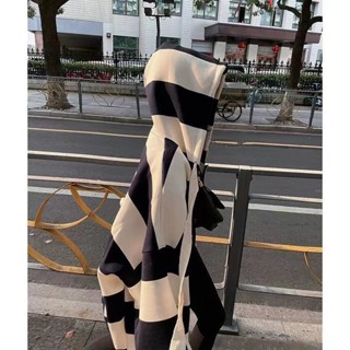 เสื้อกันหนาว มีฮู้ด ทรงหลวม ลายทาง