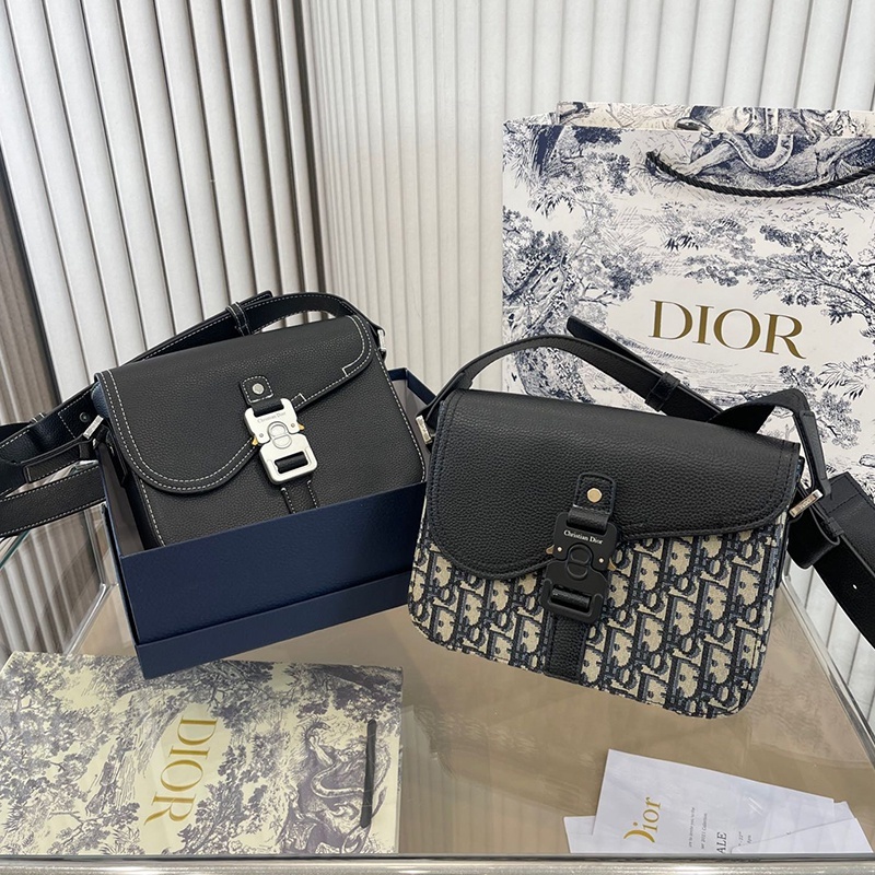◕▲☾(พร้อมกล่อง) Dior Mini Saddle Bag Beige and Black Oblique Printed Messenger