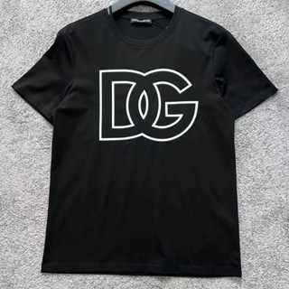 เสื้อยืดแขนสั้น ผ้าฝ้าย พิมพ์ลาย Dolce &amp; Gabbana DG หรูหรา แฟชั่นฤดูร้อน สไตล์มินิมอล สําหรับผู้ชาย