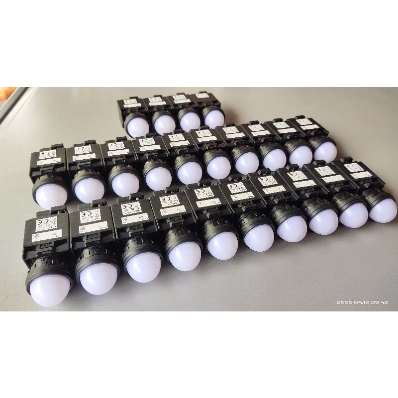 Lamp 💥idec💥 ของใหม่ ไม่มีกล่อง   22 mm.  Model : HW-M 220V