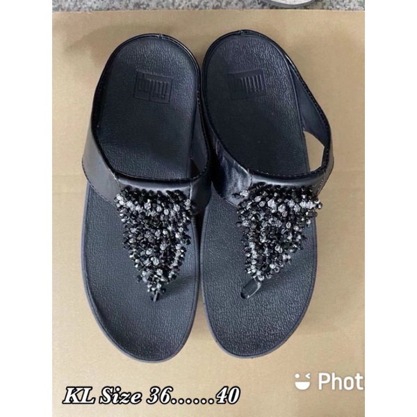 รองเท้าแตะ FitFlop เบานุ่มใส่สบายใส่ได้ทั้งหญิงทั้งชาย