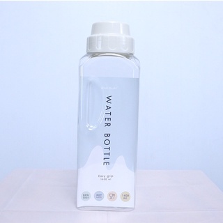 ขวดพลาสติกฝากลมทรงเหลี่ยม 1400 ml ขวดใส่น้ำดื่ม กระบอกน้ำ - รูปที่ 2