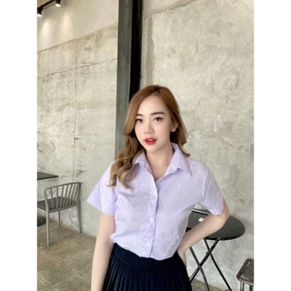 เสื้อนักศึกษามีสาบหลัง
