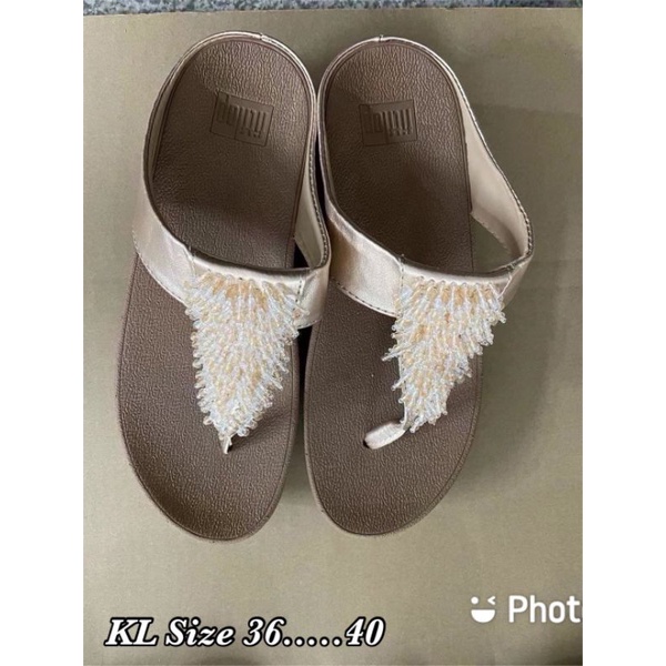 รองเท้าแตะ FitFlop เบานุ่มใส่สบายใส่ได้ทั้งหญิงทั้งชาย