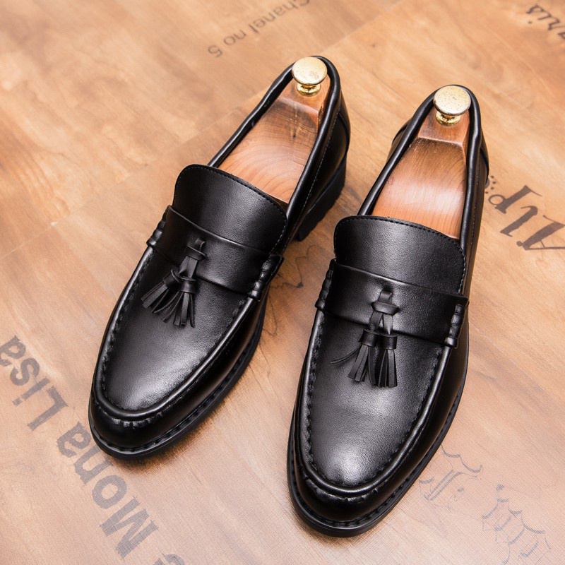 Tassel loafer รองเท้าหนังลําลอง สีดํา และสีน้ําตาล สําหรับผู้ชาย ไซซ์ 38-44